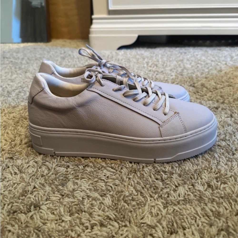 Women's Classic White Sneakers